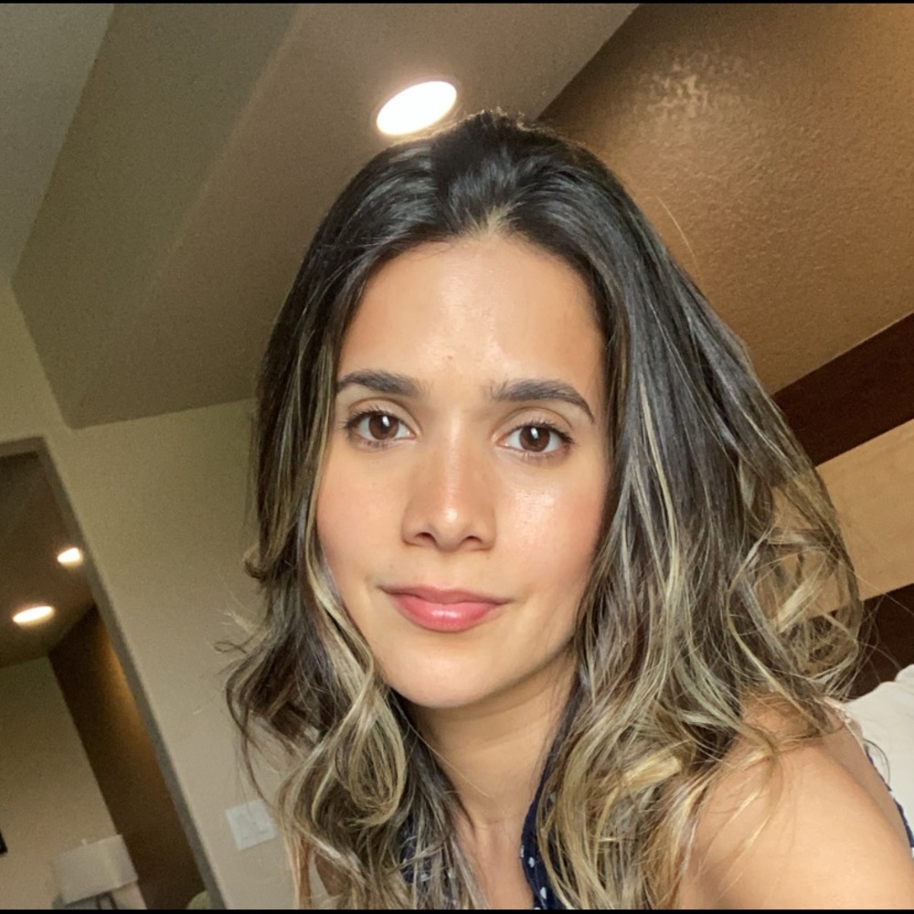 Meet your Posher, Thereza